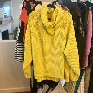 Free People - Slouchy Yellow Cable-knit Turtleneck - Medium